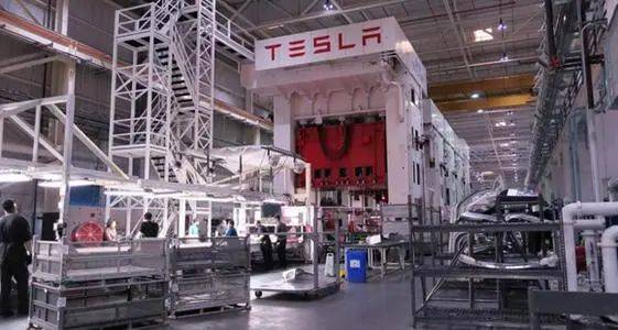 特斯拉 驶向未来，诚邀英才共筑电动出行新篇章